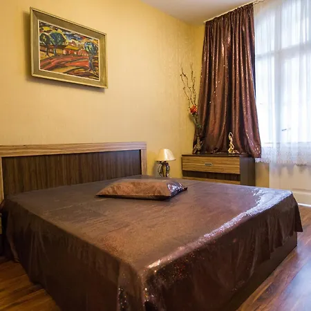 Apartment Exquisite Opera House Floor - Bulgarian Royal Heritage Varna